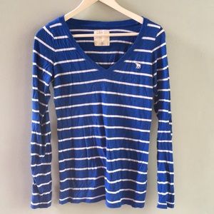 Abercrombie and Fitch v neck